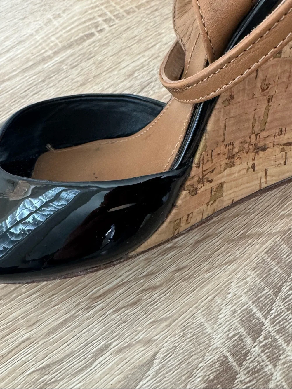 Tory Burch Ashton Black Patent‎ Leather Cork Wedge Peep Toe Heels Size 8